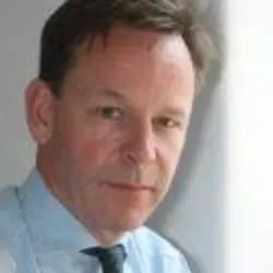 Dr Simon Aylwin